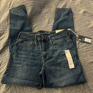 Universal Thread Skinny High Rise Medium Blue Jeans
